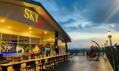 Sonaview Hotel Dumai, Hotel dengan Pemandangan yang Langsung Menghadap Laut dari Rooftop