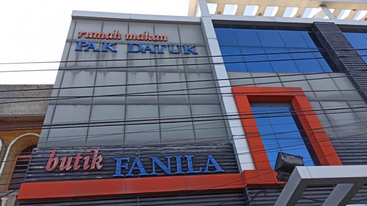 Rumah Makan Pak Datuk